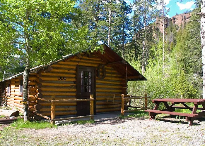 Absaroka Mountain Lodge Cody