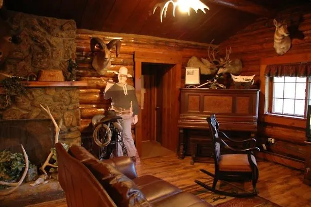 Lodge Absaroka Mountain Cody