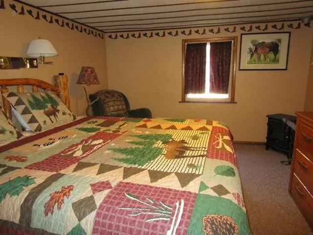 Lodge Absaroka Mountain *