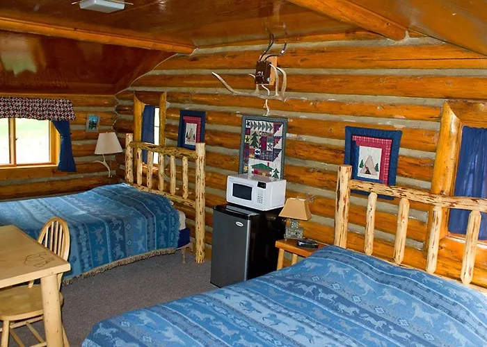 Lodge Absaroka Mountain